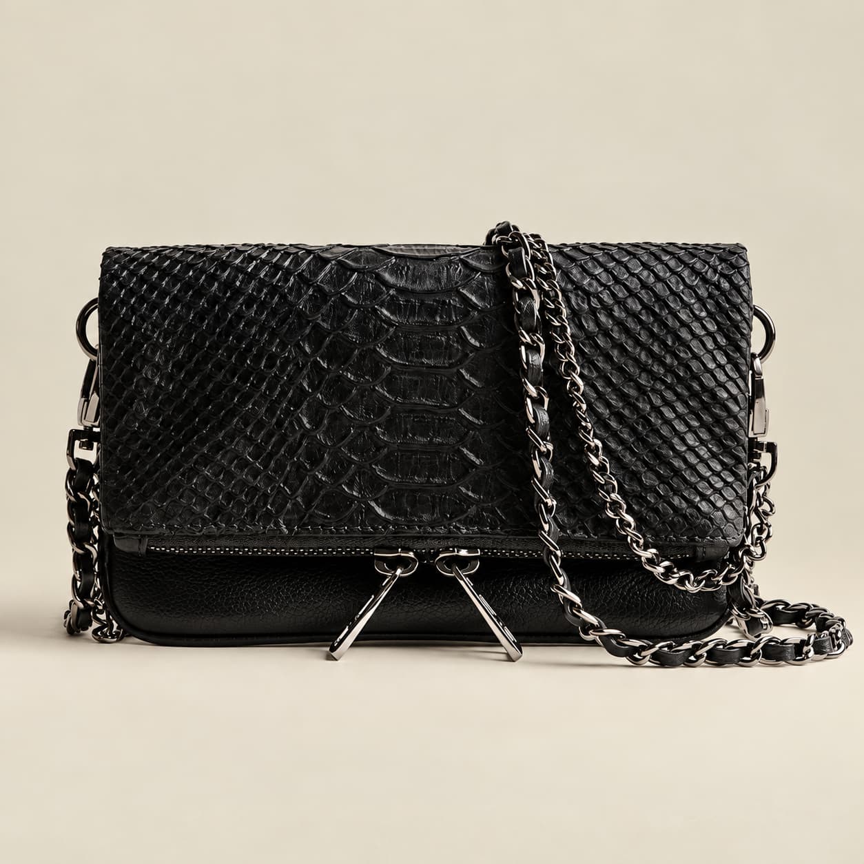 Bolsa Midnight en color Negro